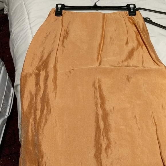 Shirt and top - Picture 5 of 6